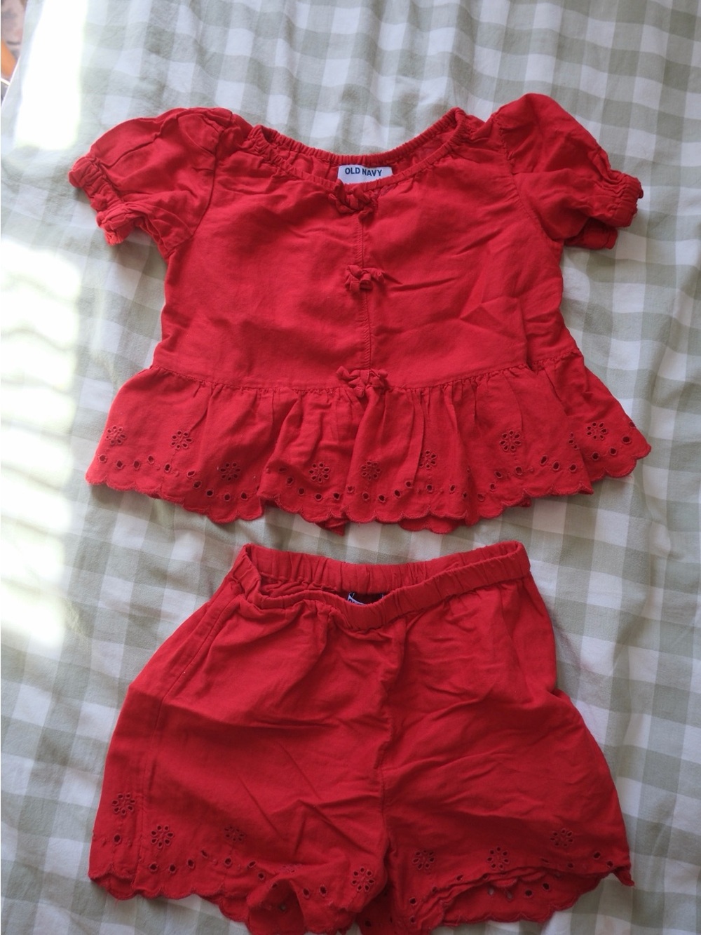 Old Navy Red Knit Short Sleeve Top with Knot Detail